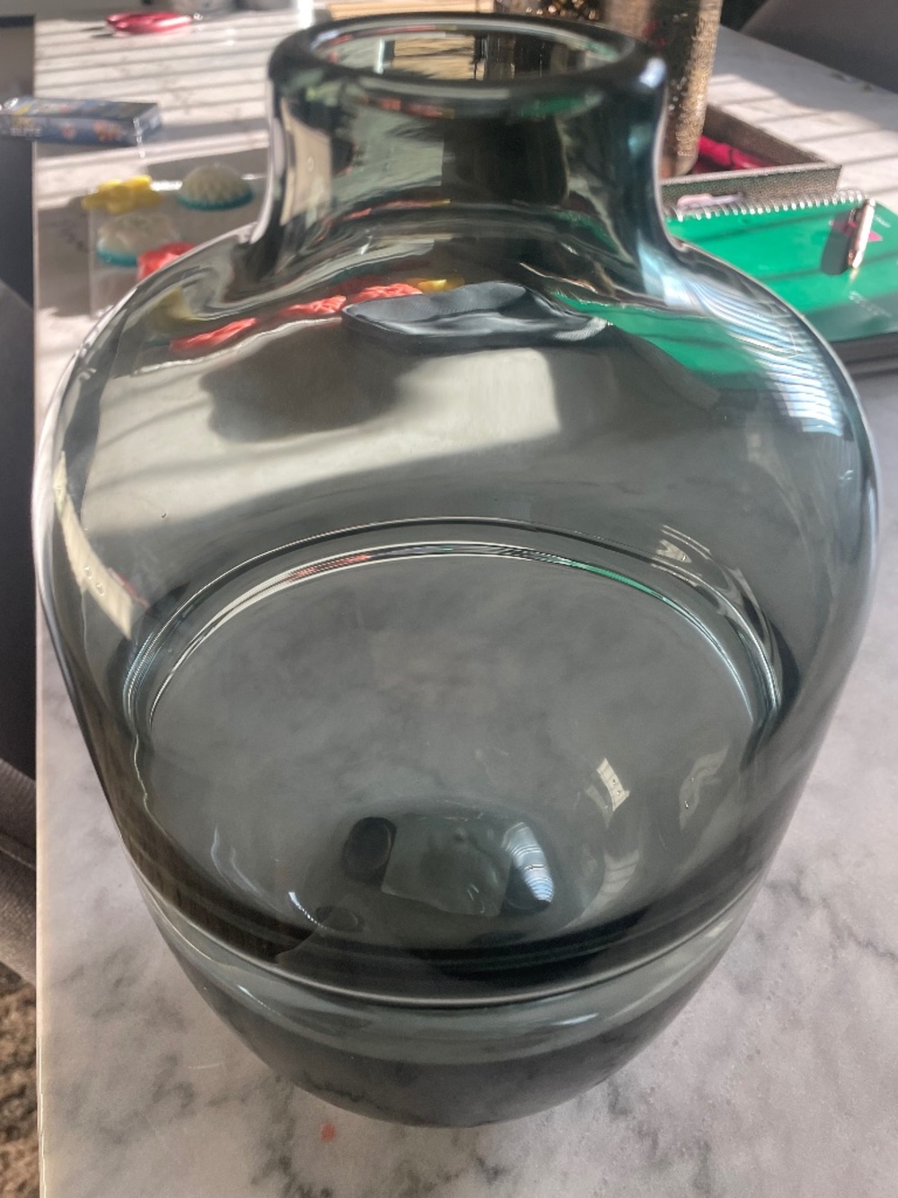 Glass vase